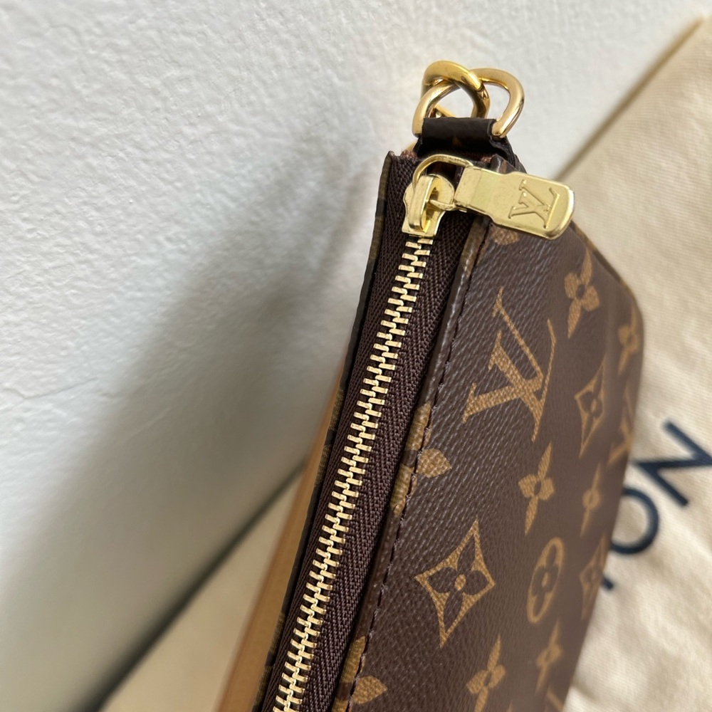 Louis Vuitton Mini Bag in Brown with Gold Accents - Picture 7 of 14